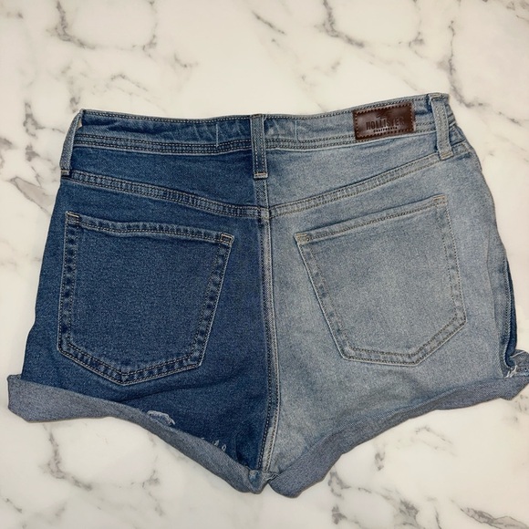 HOLLISTER SHORTS​​​ - Picture 3 of 7
